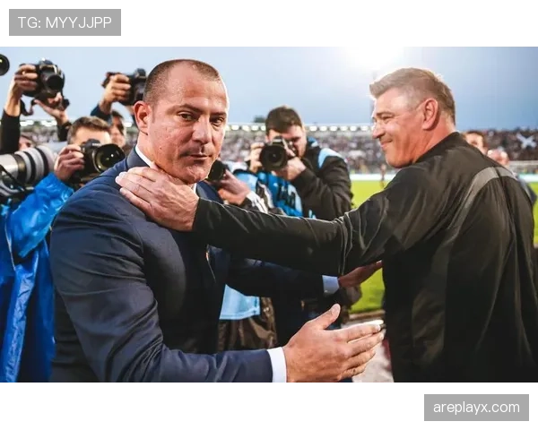 贝尔格莱德德比一触即发：红星与游击队巅峰对决引全城瞩目