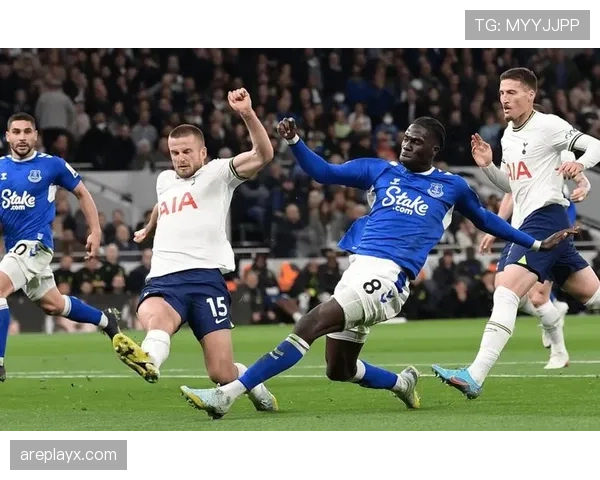 英超一周回顾：各队表现稳健，争冠与保级形势持续提升