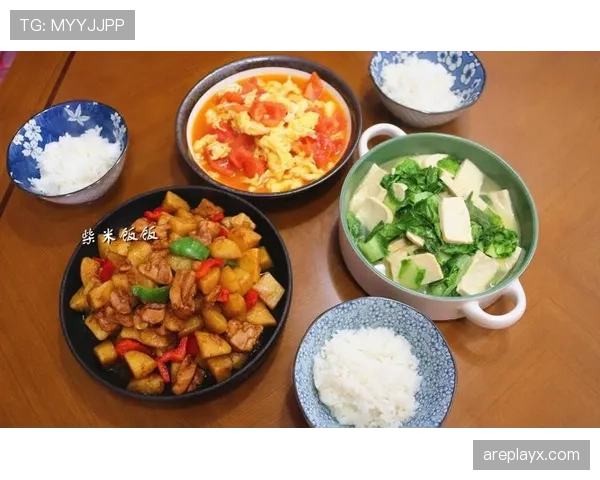 刷到李盈莹家的餐桌，我的外卖都开始自卑了